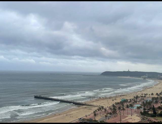 6 BEDROOM APARTMENT FOR SALE IN MARINE PARADE